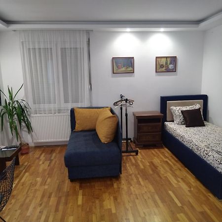 Apartmani Pause Ni Exterior foto